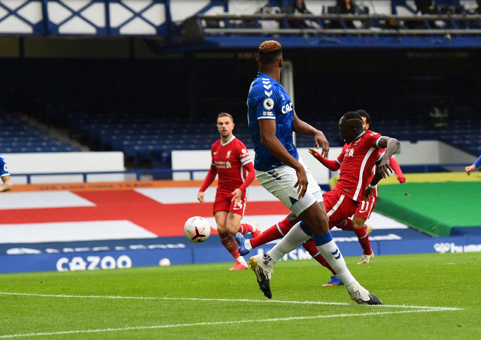 尽管巴萨在 尽管巴萨在